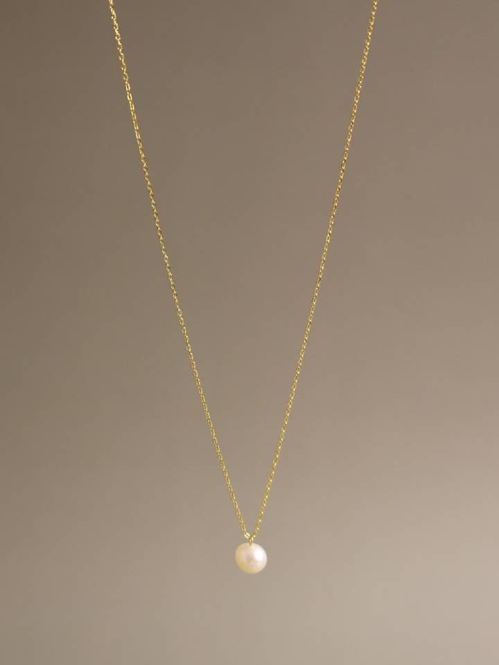 Ava Single Pearl Necklace for wholesale by KAE BY KIRTY