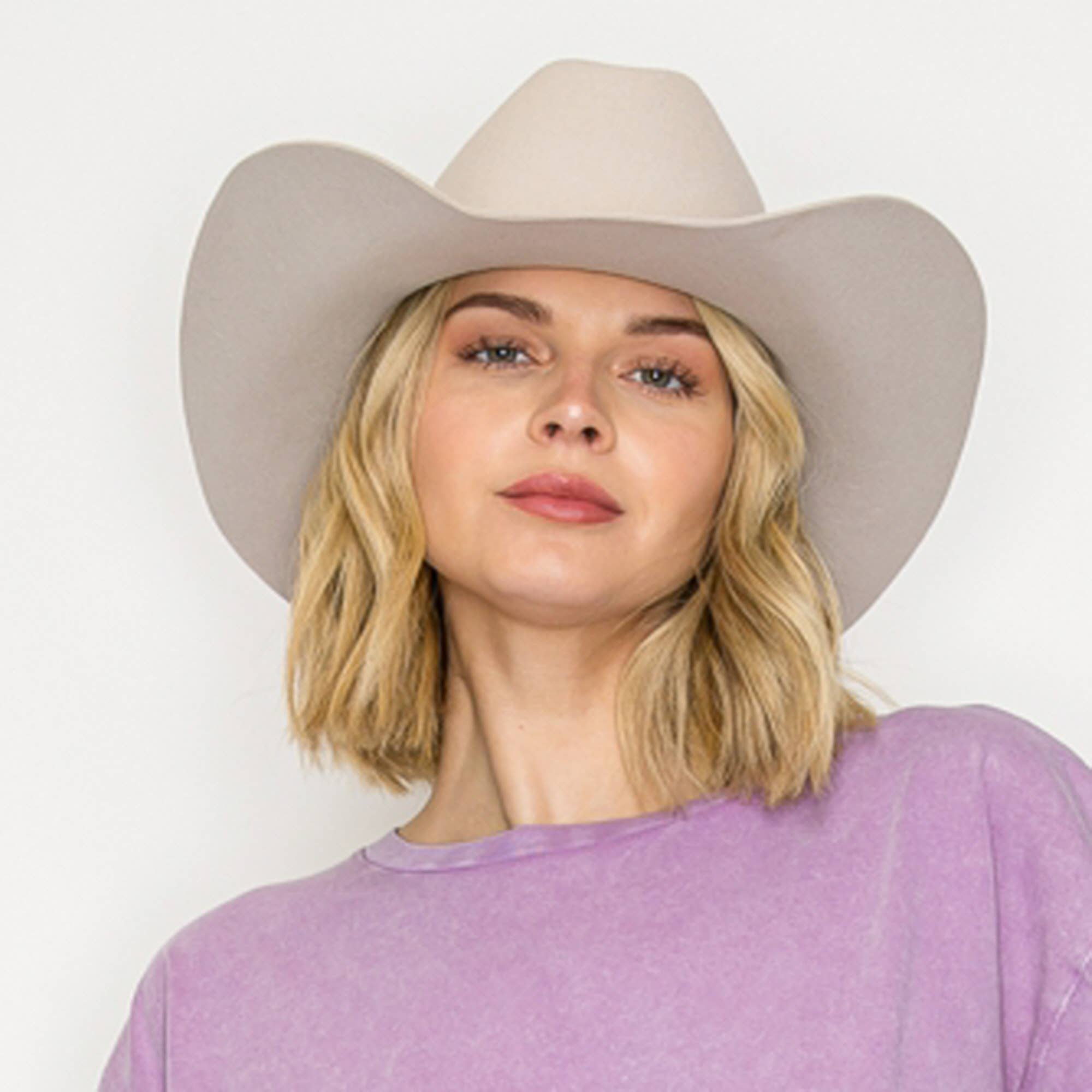 Queens INC - Vente Chapeau de cowboy – femme - Meilleure vente !! Chapeau de cowboy en laine australienne à 100 %.19