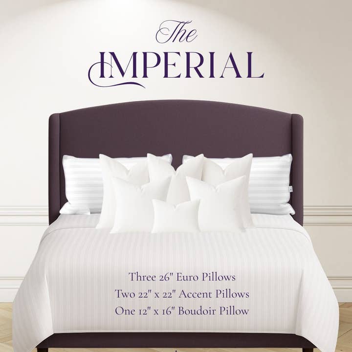 Le Couronne Impériale d'Oreillers - Ensemble de 6 Coussins d'Accent pour la vente par Queen Anne Pillow