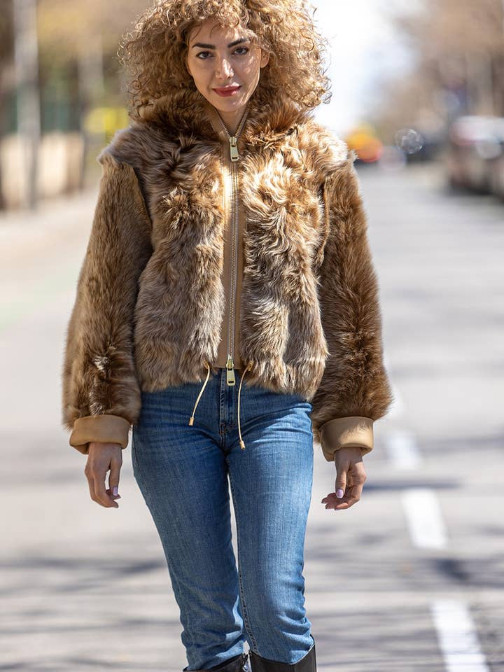 Dubbelvävd ytterjacka i Tuscany napada med lång päls för wholesale av JOSE ROCA