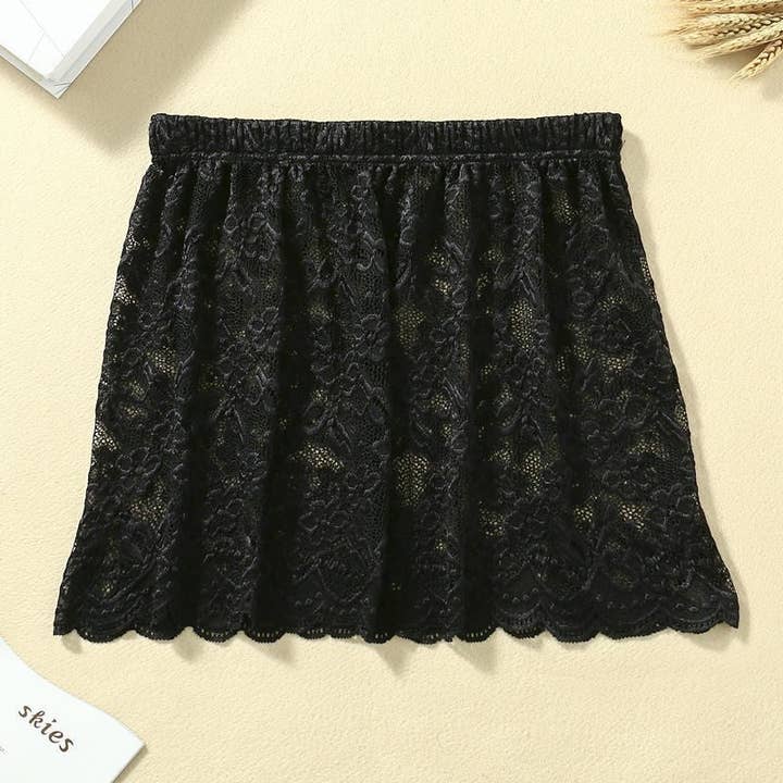 safistyle - Wholesale Skirt - Women's - Scalloped Lace Mini Skirt1