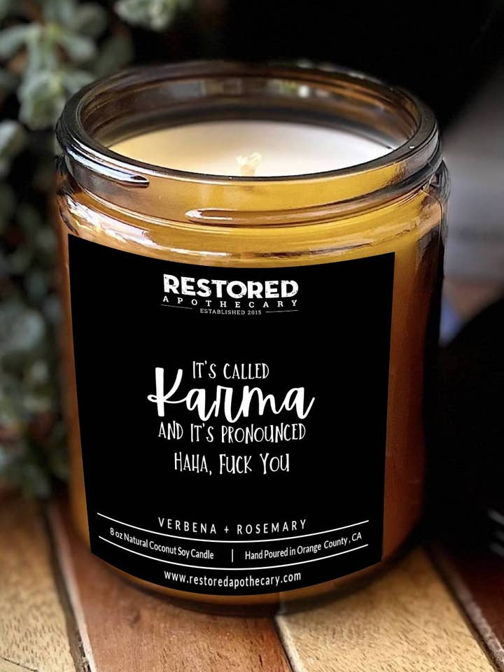 Bougie au soja Karma - Apothecary pour la vente par Restored Apothecary