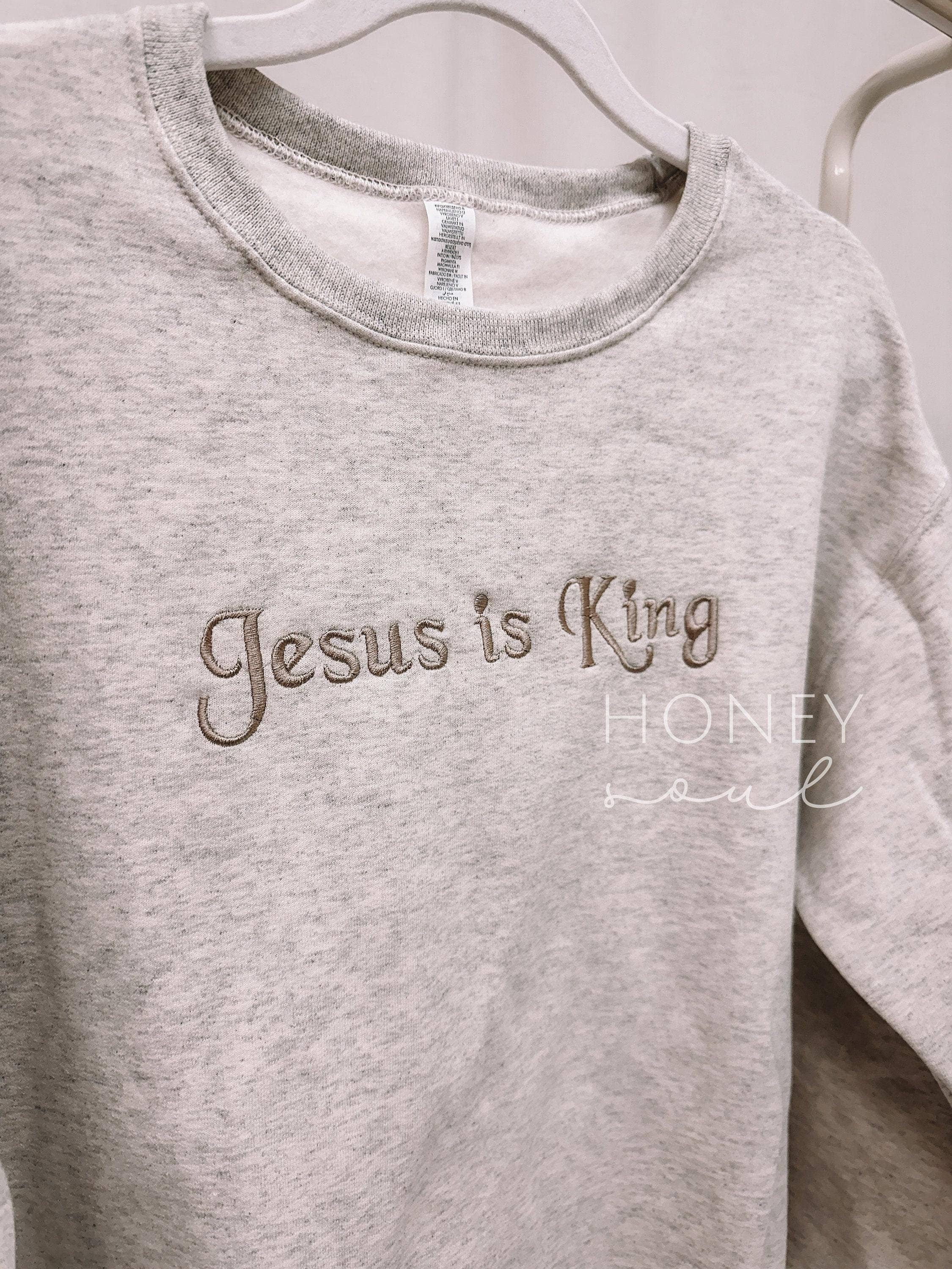 Honey Soul LLC - Wholesale Sweatshirt - Unisex - Jesus is King Embroidered Sweatshirt4