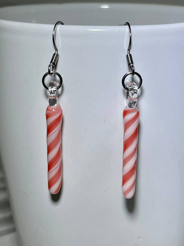 Kerstorbellen van geblazen glas, North Pole Dangle oorbellen voor wholesale door The Flowing Crystall