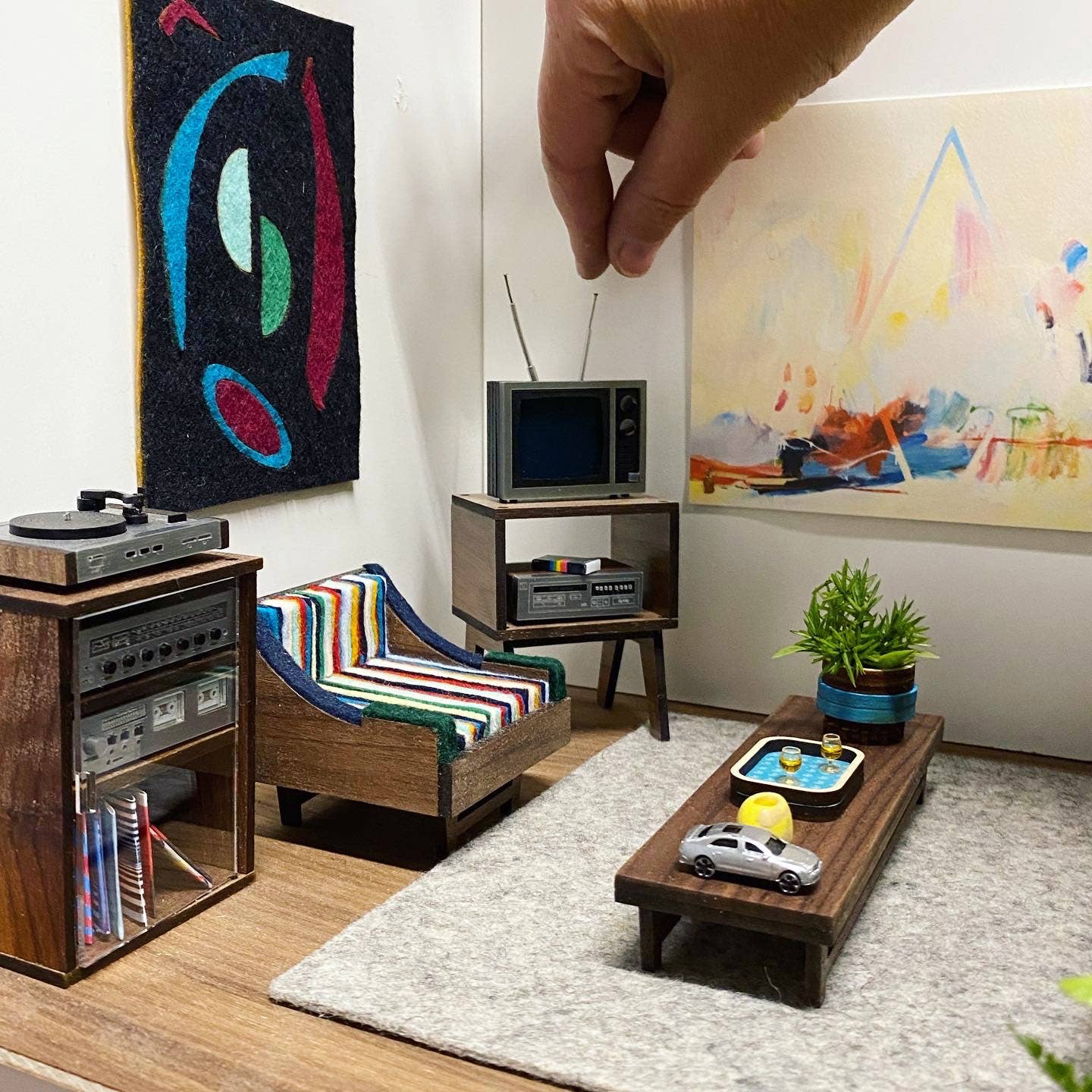 Itty Bitty Mini Mart - Wholesale Decorative Tabletop Object - 1:12 Scale Miniature VCR4