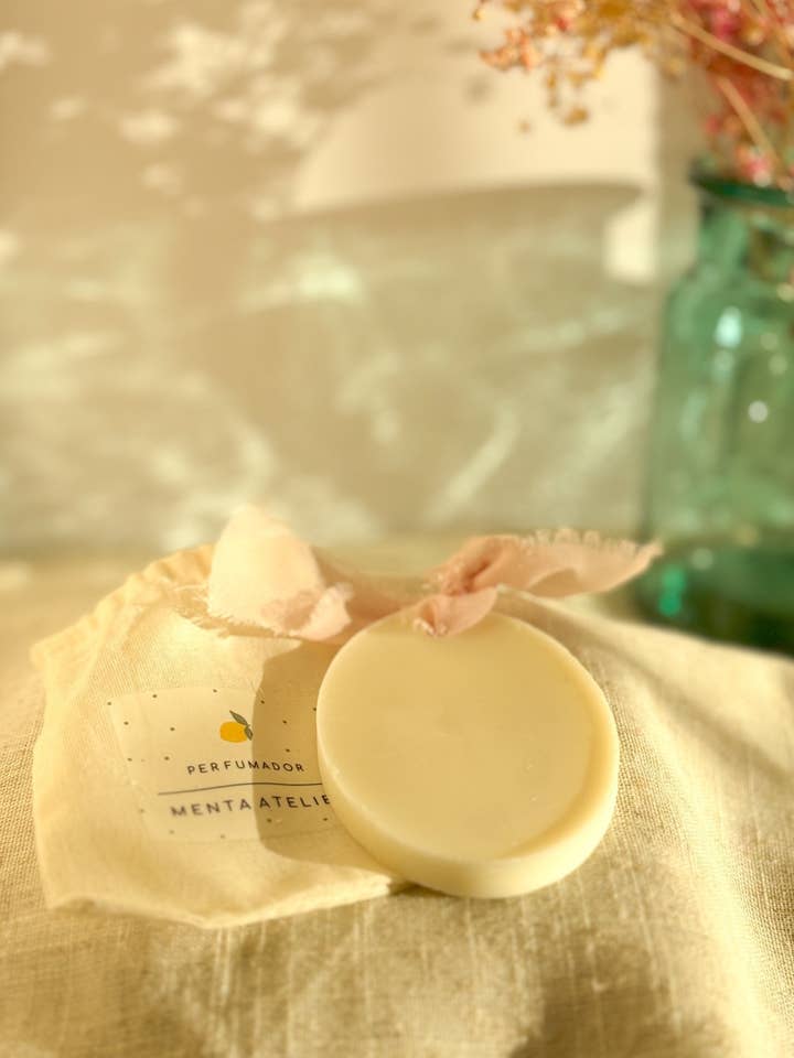 Solid Air Freshener | Sphere for wholesale by Menta Atelier