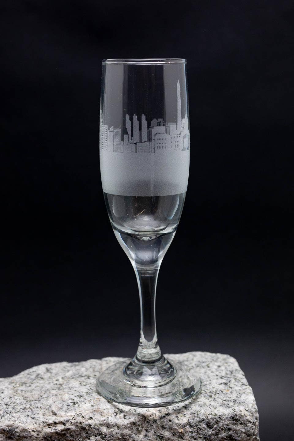Urban & Etched – wholesale Champagne flute – Buenos Aires, Argentina, Skyline Champagne Flute Barware2