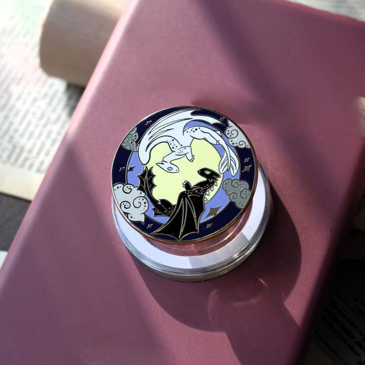 Geek and Artsy - Wholesale Phone Grip - Dancing Dragons magnetic Kindle Grip, bookish magnetic phone grip, interchangeable ereader holder2