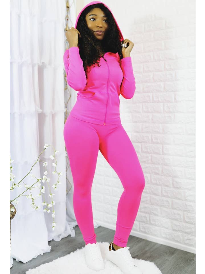 SurelyMine – Großhandel Loungewear-Set – Damen – Sportliches Loungeset20