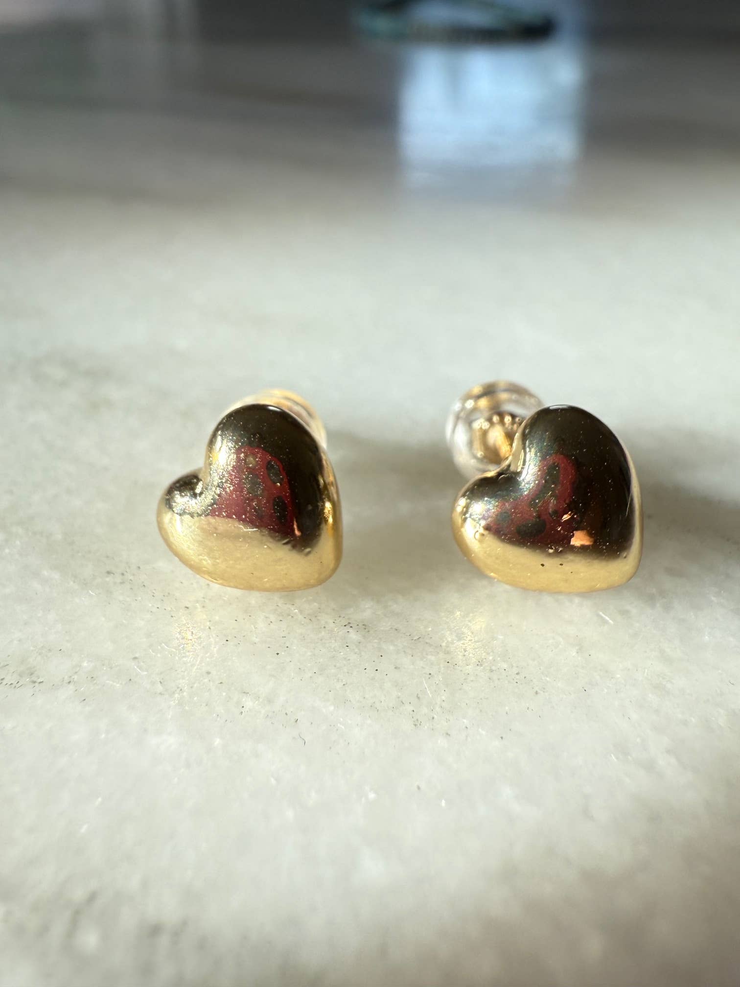 Sonya Renee Jewelry - Wholesale Stud/Post Earrings - Small Puff Hearts