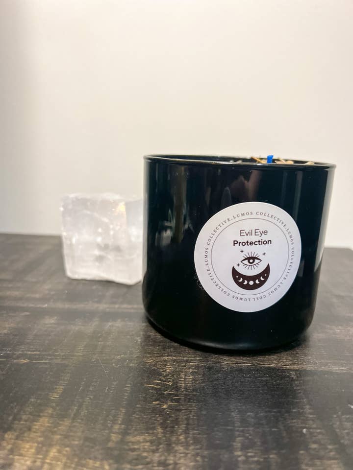 Bougie de protection contre les mauvais yeux pour la vente par Lumos Collective