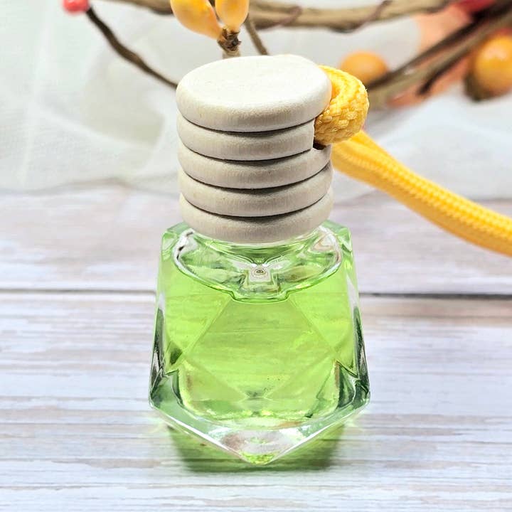 Sweater Weather Car Diffuser for wholesale by Diana's Candles and Soaps LLC