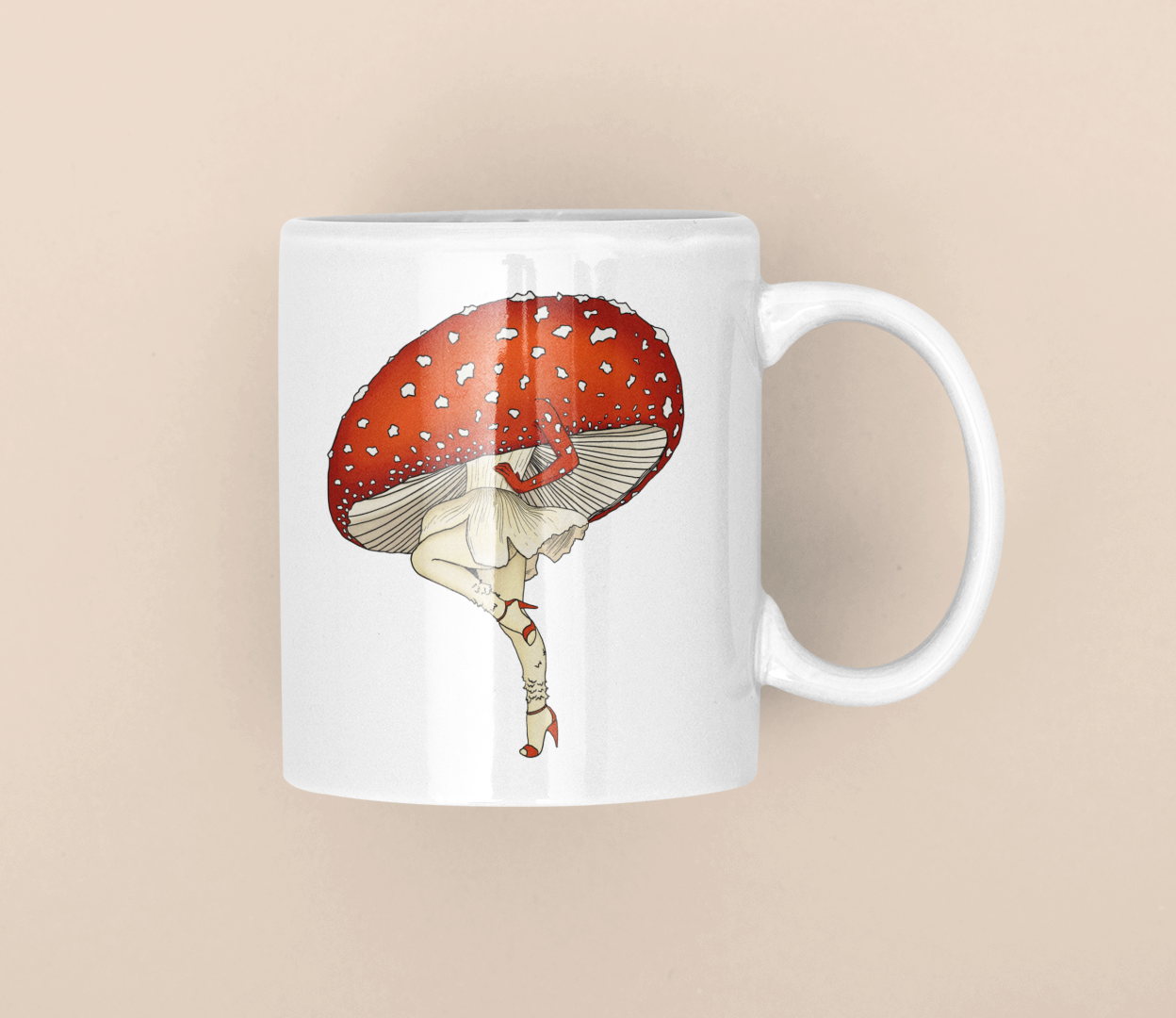 Mushroom Marauder – Caneca por atacado – Caneca de Café Miss Amanita | Pinup Menina Cogumelo | 11oz/15oz0