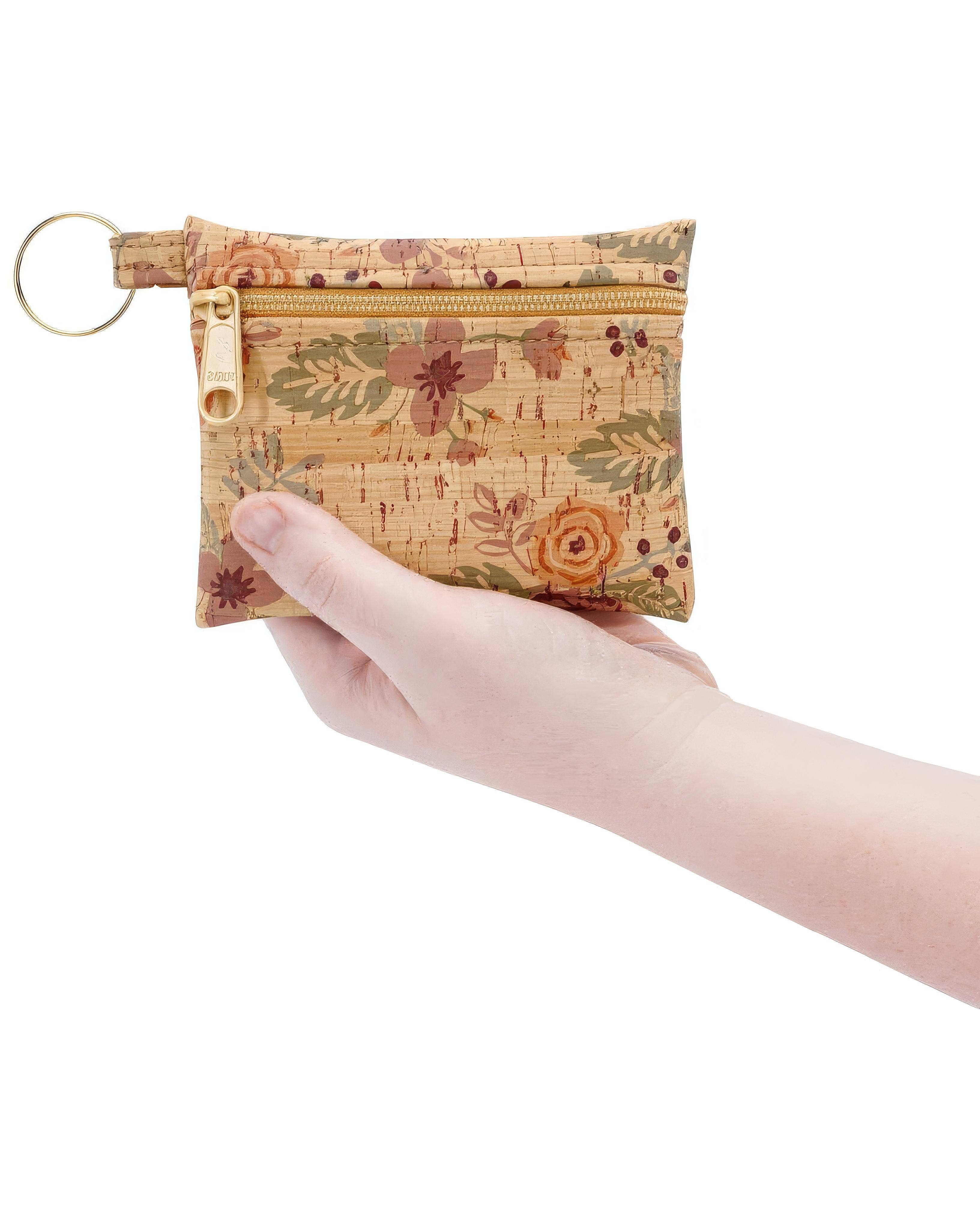 Natalie Therese - Vendita all'ingrosso Astuccio - Donna - Custodia in sughero con cerniera e portachiavi | Flourish Print1