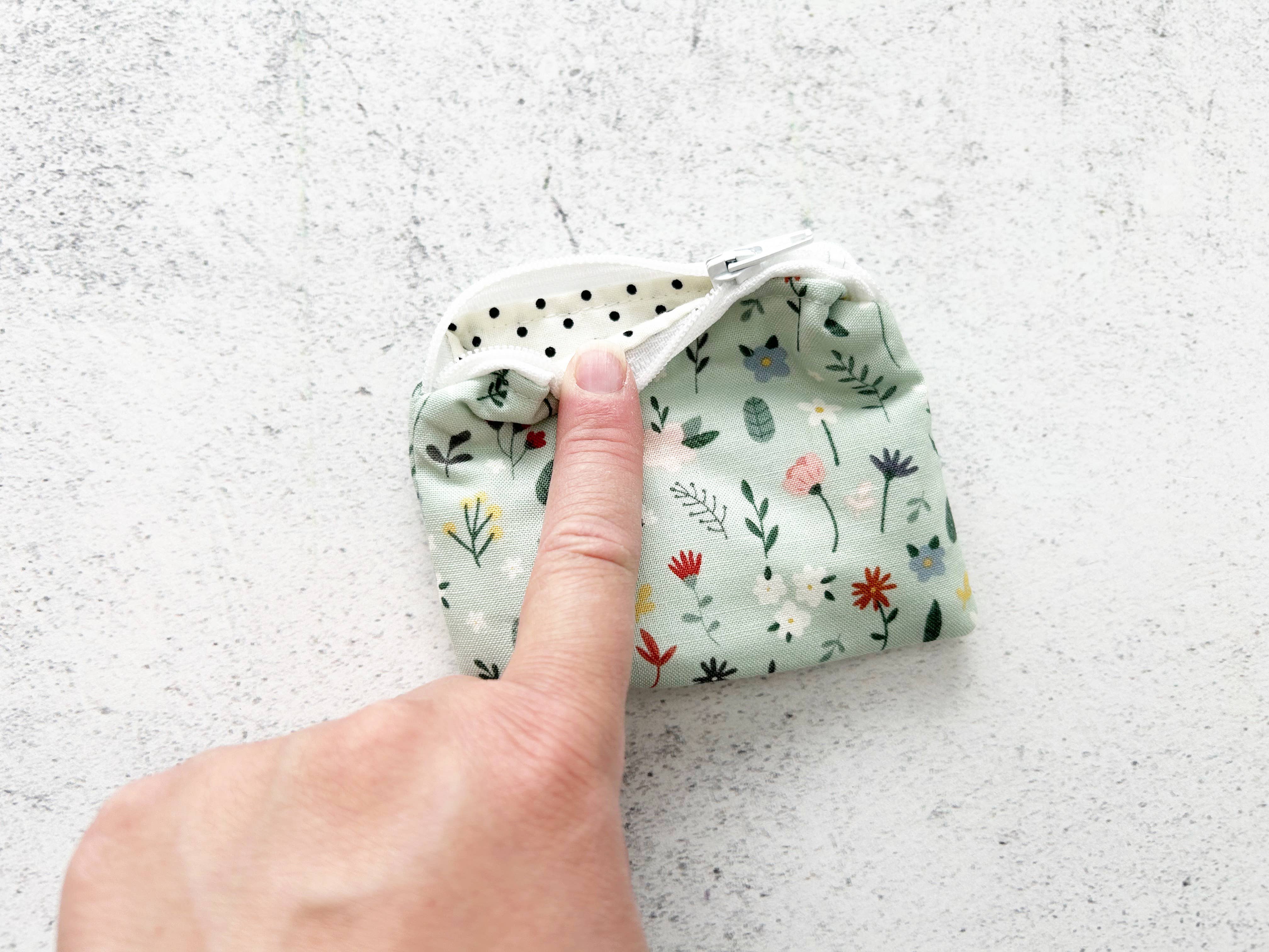 Mangham Made - Wholesale Coin Purse - Women's - Small Fabric Pouch, Zipper Pouch, Coin Purse, Coin Pouch 1