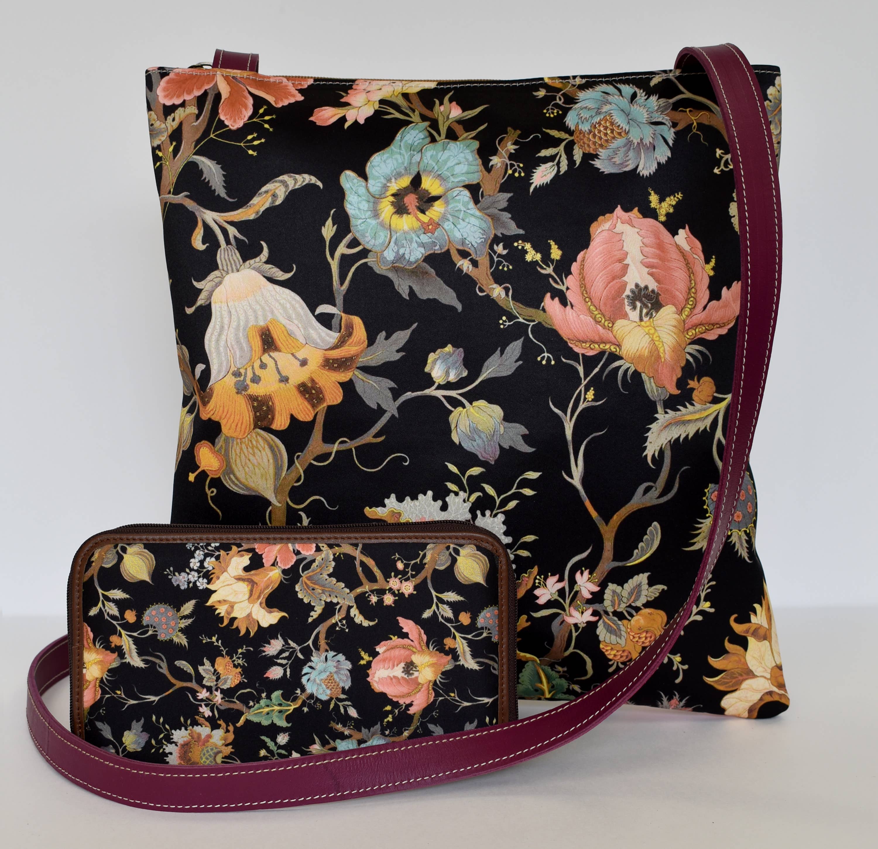 OLALLA GAMBIN - Wholesale Wallet - Women's - Art Nouveau “Flowers” wallet5