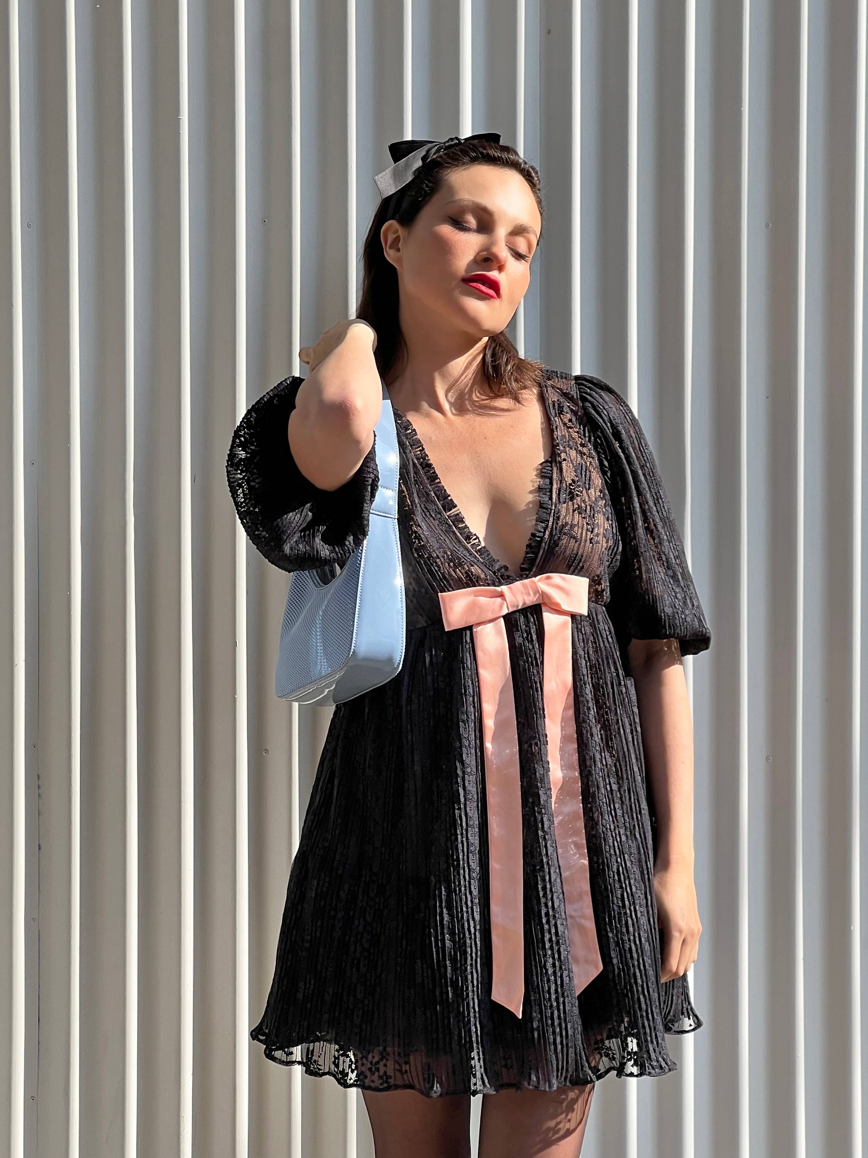 KAYLA+AVA – Großhandel Schultertasche – Damen – CAMILA MESH-SCHULTERTASCHE11