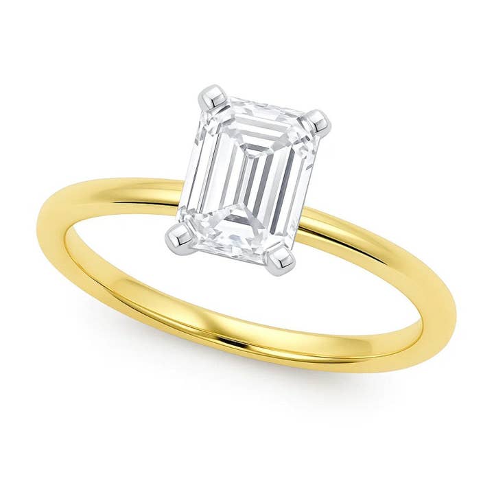 2 karat smaragd laboratoriedyrket IGI G/VS1 diamant solitaire ring i 10K guld for engroshandel hos RubyAnn Jewelry