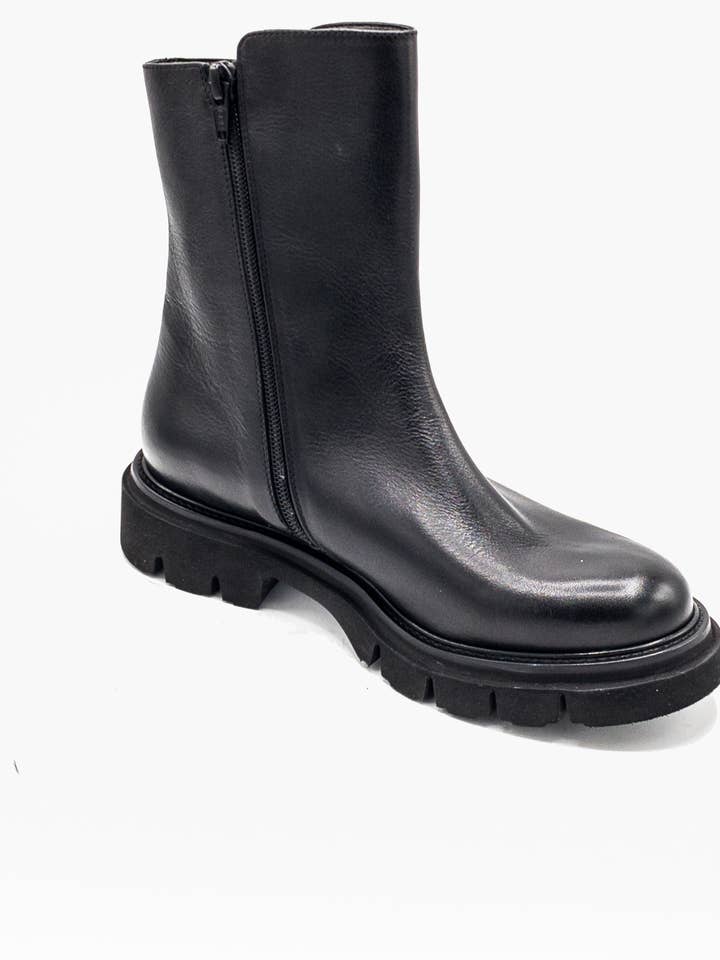 Zwart leren enkellaars voor wholesale door Luca Grossi