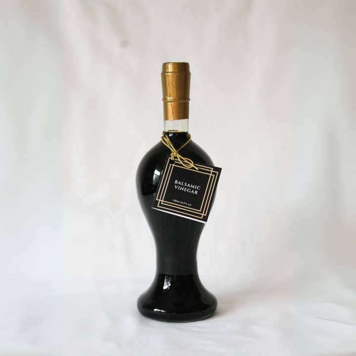 Melina's Gourmet – Großhandel Essig – Italienischer Balsamico-Essig aus Modena 500ml1