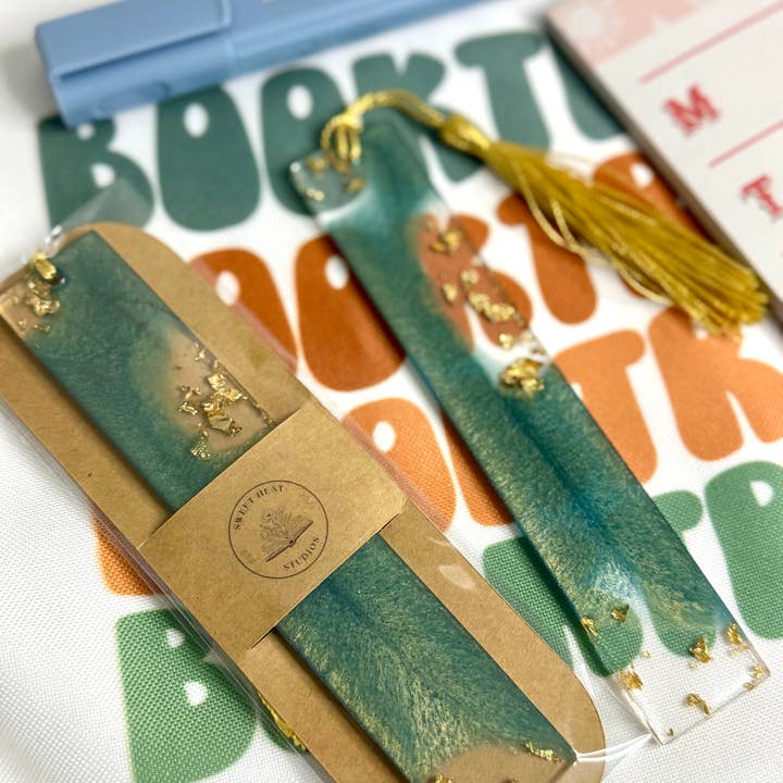 Sweet Heat Studios - Wholesale Bookmark - Pastel and Gold Flake Resin Bookmarks1
