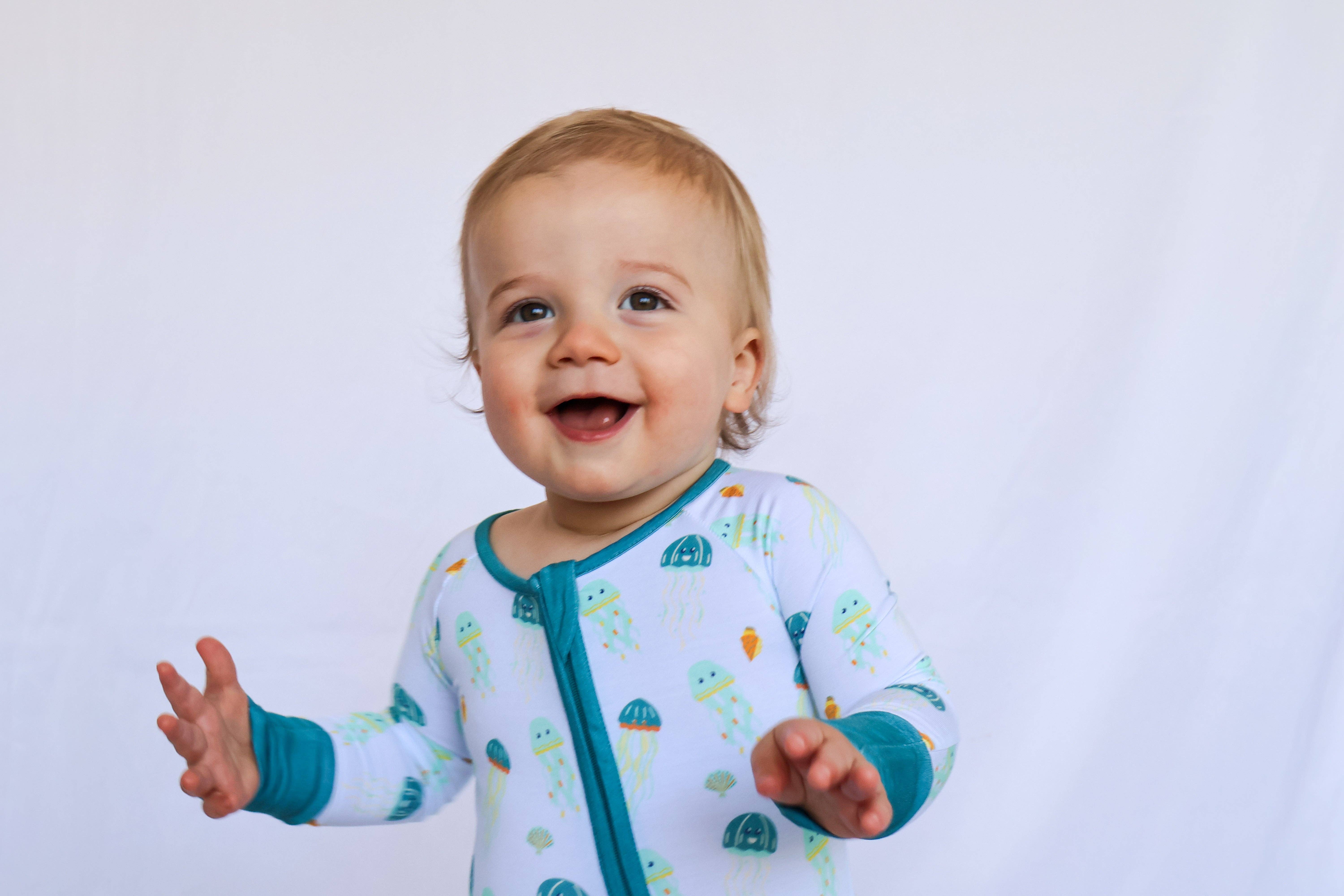 Sleepy Ducks - Wholesale Sleepsuit - Baby - Jellyfish Baby Romper2