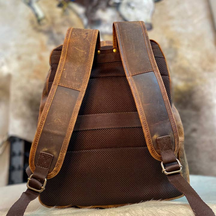 Western Linens - Wholesale Backpack - Women's - Â Vintage Leather Backpack