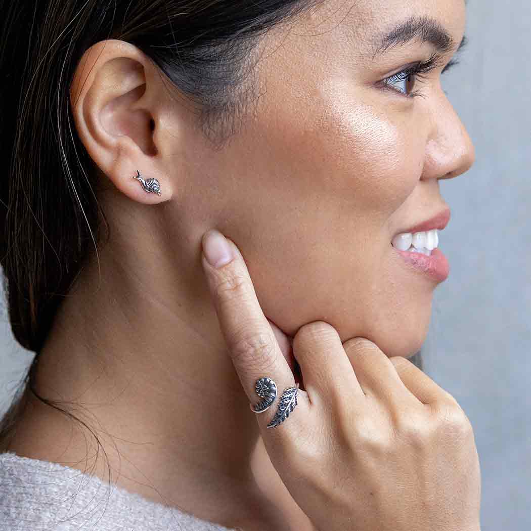 Nina Designs – wholesale Cocktail/Statement Ring – Justerring med ormbunksmotiv i sterlingsilver eller brons1