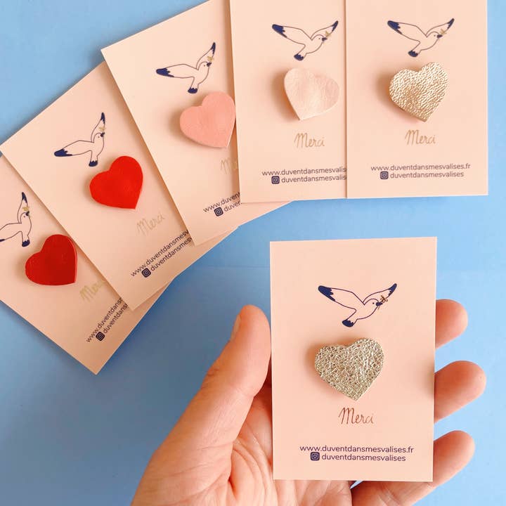 du vent dans mes valises - Wholesale Brooch - Little Heart Pin — romantic jewelry in upcycled leather