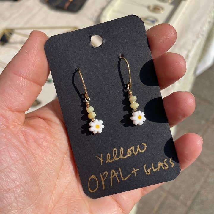 Brincos Daisy Opala Amarelo por atacado de Lynn Mineral