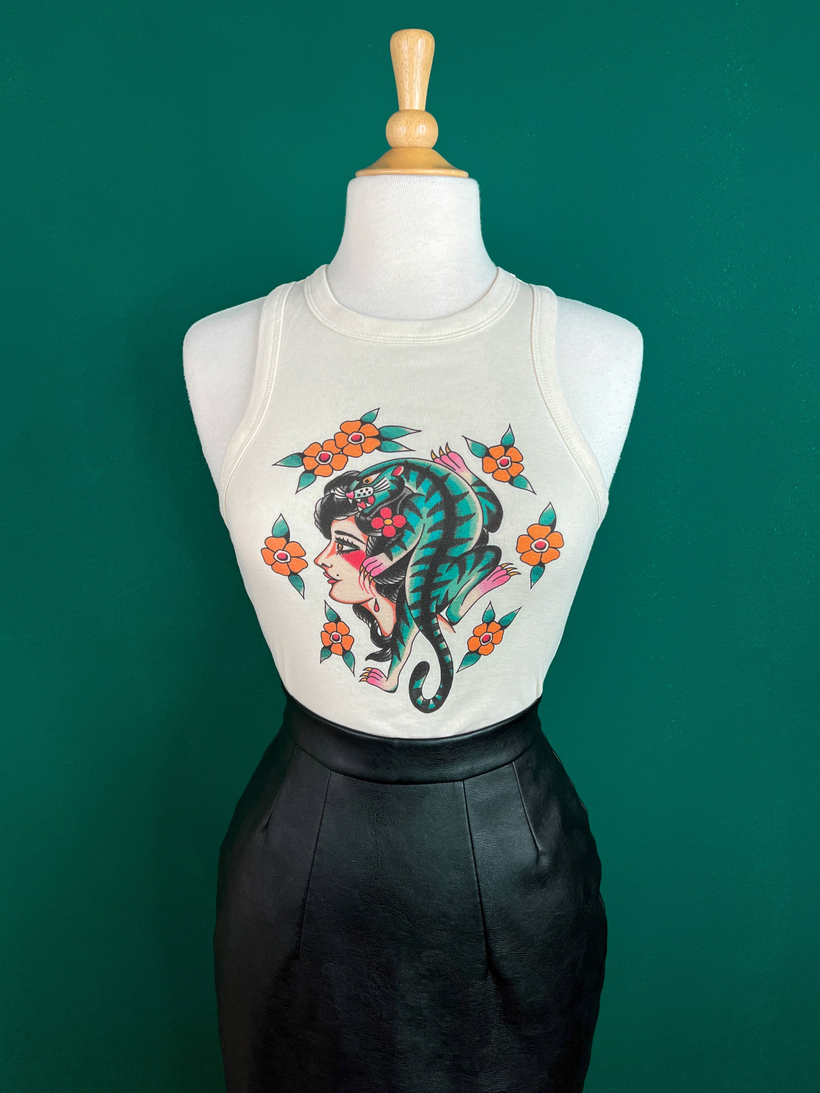 Mischief Made – wholesale Tank top – Women′s – The Blue Tiger Lady Rib Racer Tank in Natural3