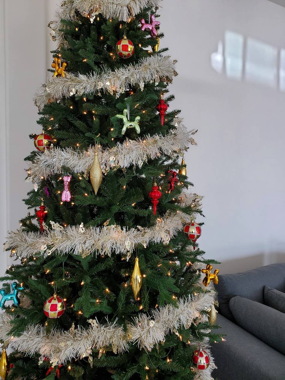 Interior Illusions Plus - Vendita all'ingrosso Set di decorazioni  - Decorazioni natalizie in ceramica per cani, alte 9,5 cm (confezione da 6)9