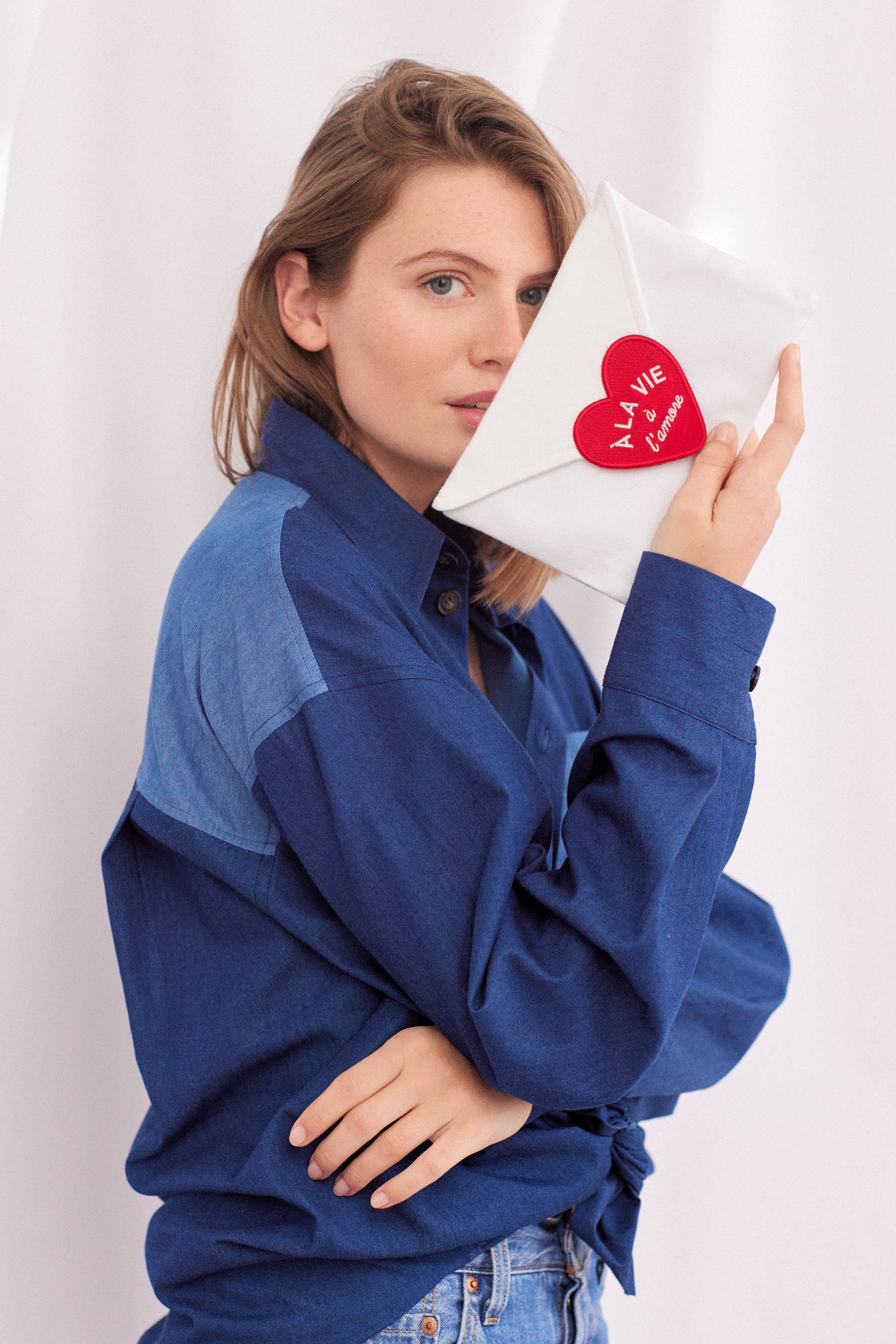 Un baiser français s'il vous plaît – Engroshandel Posetaske - Dame – Genanvendt stofpose med hjerte5