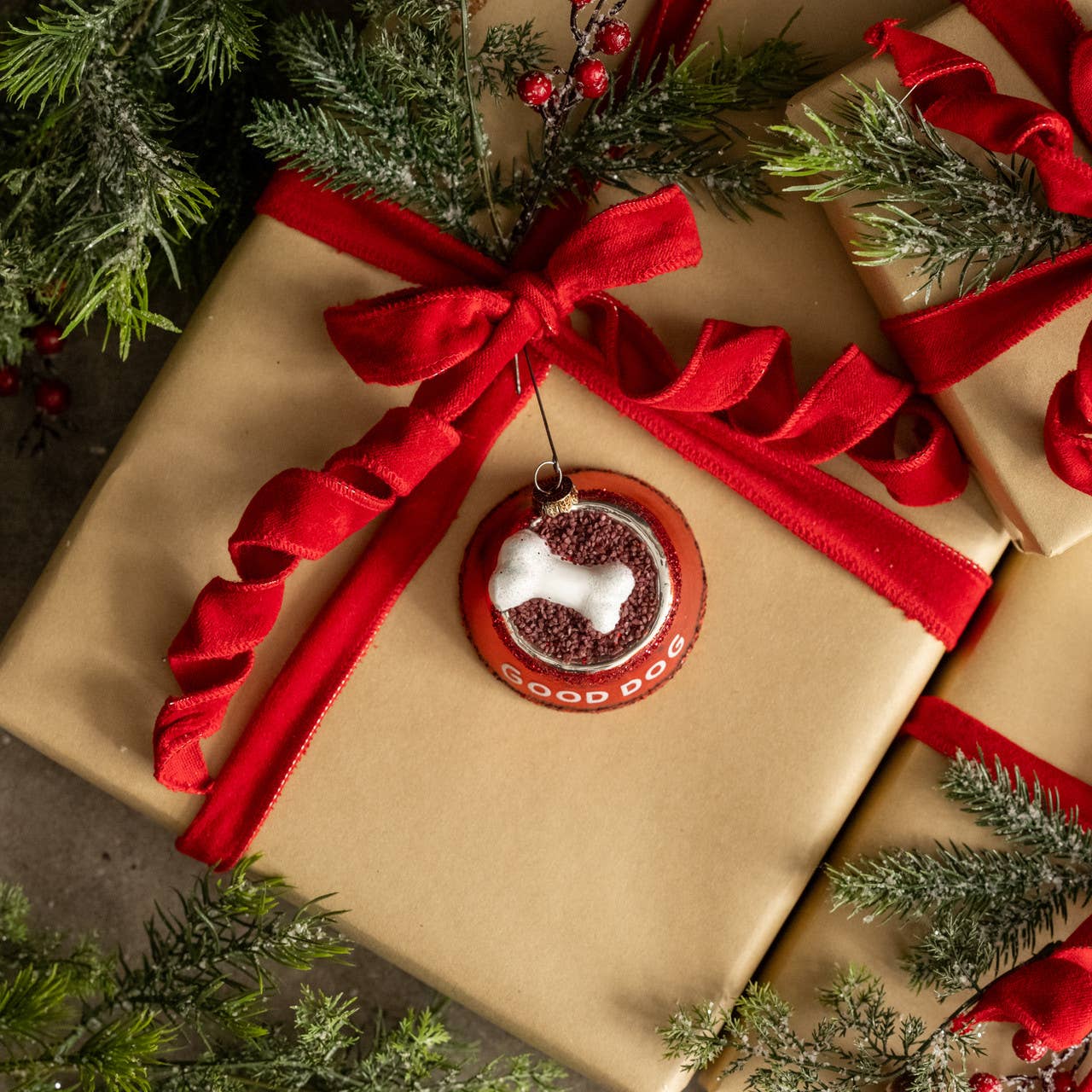 Ragon House - Vente Objets de décoration - ORNEMENT BON CHIEN2