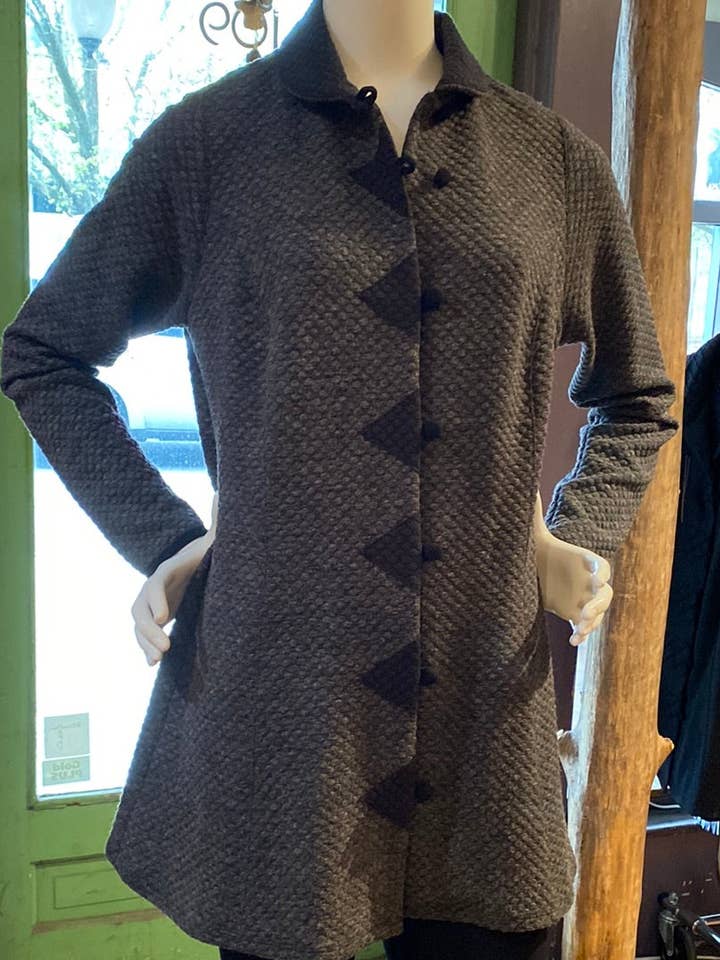 Veste ajustée en tricot gris et noir 707 pour la vente par Marla Duran