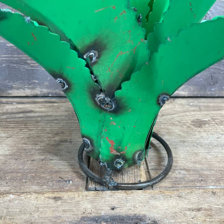 My Amigos Imports - Vendita all'ingrosso Decorazioni da tavolo - Maguey Agave Cactus di Metallo Colorato-Cactus-33x28 cm-NUOVO10