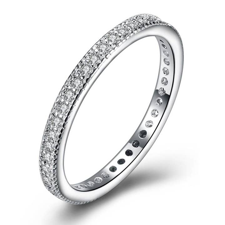 Ensemble de bagues de mariage en cristal plaqué or blanc 18K pour la vente par Golden NYC Jewelry