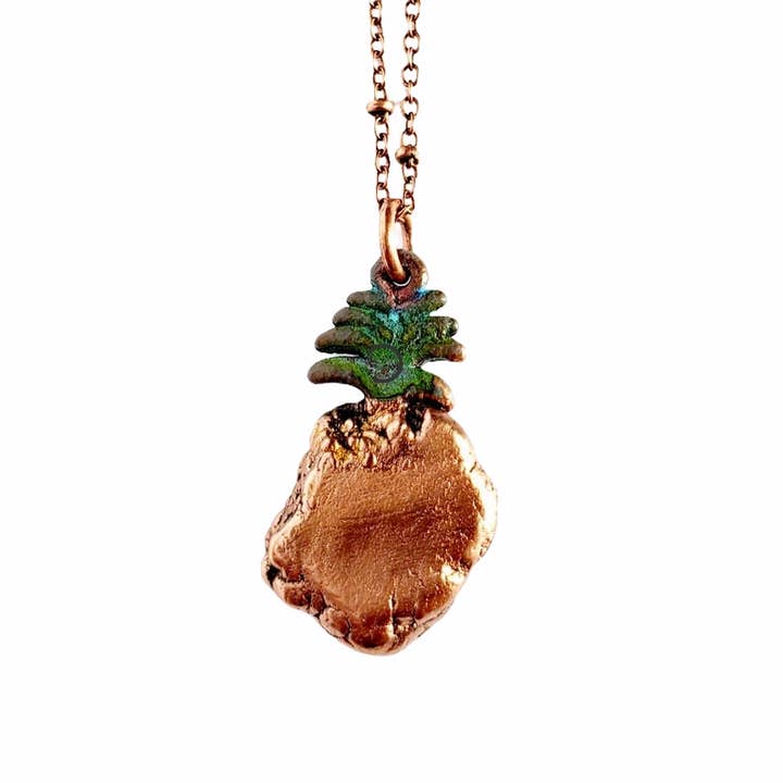 MergingMetals - Wholesale Pendant/Charm Necklace - Pineapple Solar Quartz Necklace