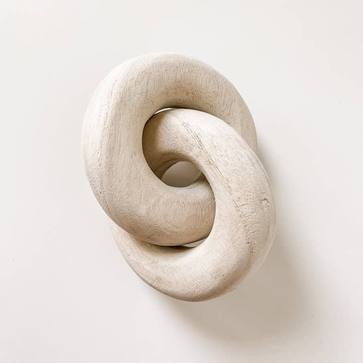 Vine & Nest - Wholesale Decorative Tabletop Object - Hand-crafted Wooden Chains and Rings5