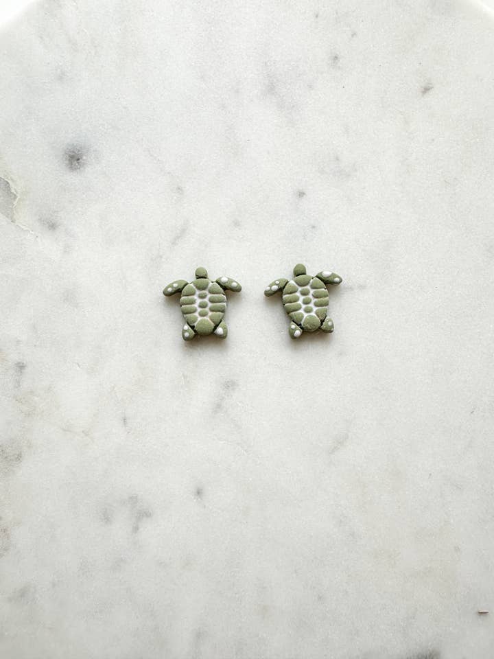 Turtle Stud øreringe | Detaljeret Summer Sea Beach øreringe for engroshandel hos Vandy Visuals Shop