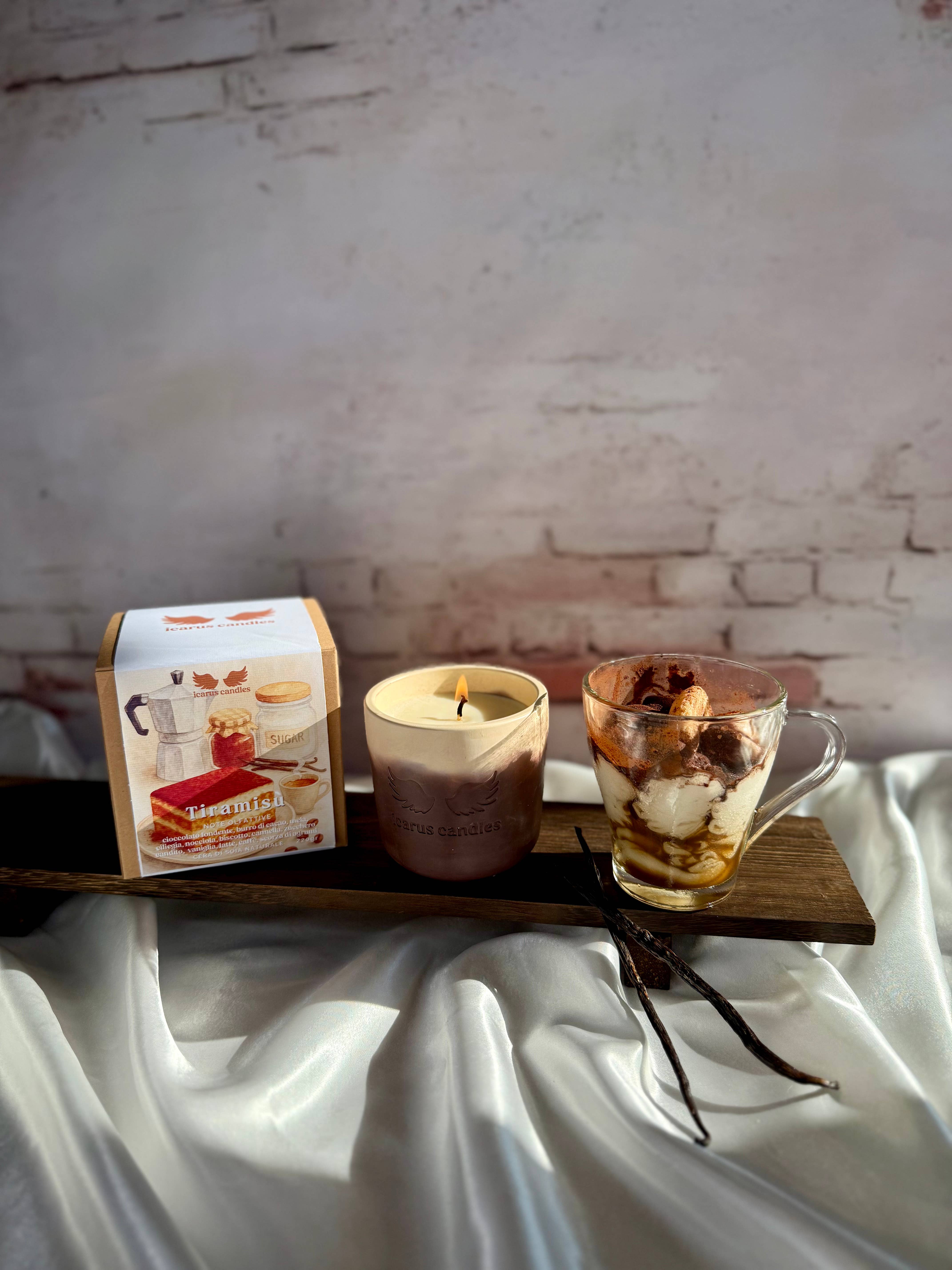 Icarus Candles - Wholesale Jar/Filled Candle - Candela - Tiramisu1