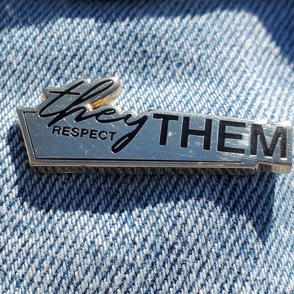 She Got The Juice - Wholesale Lapel Pin/Button - Respect Them - Pronoun Lapel Pin3