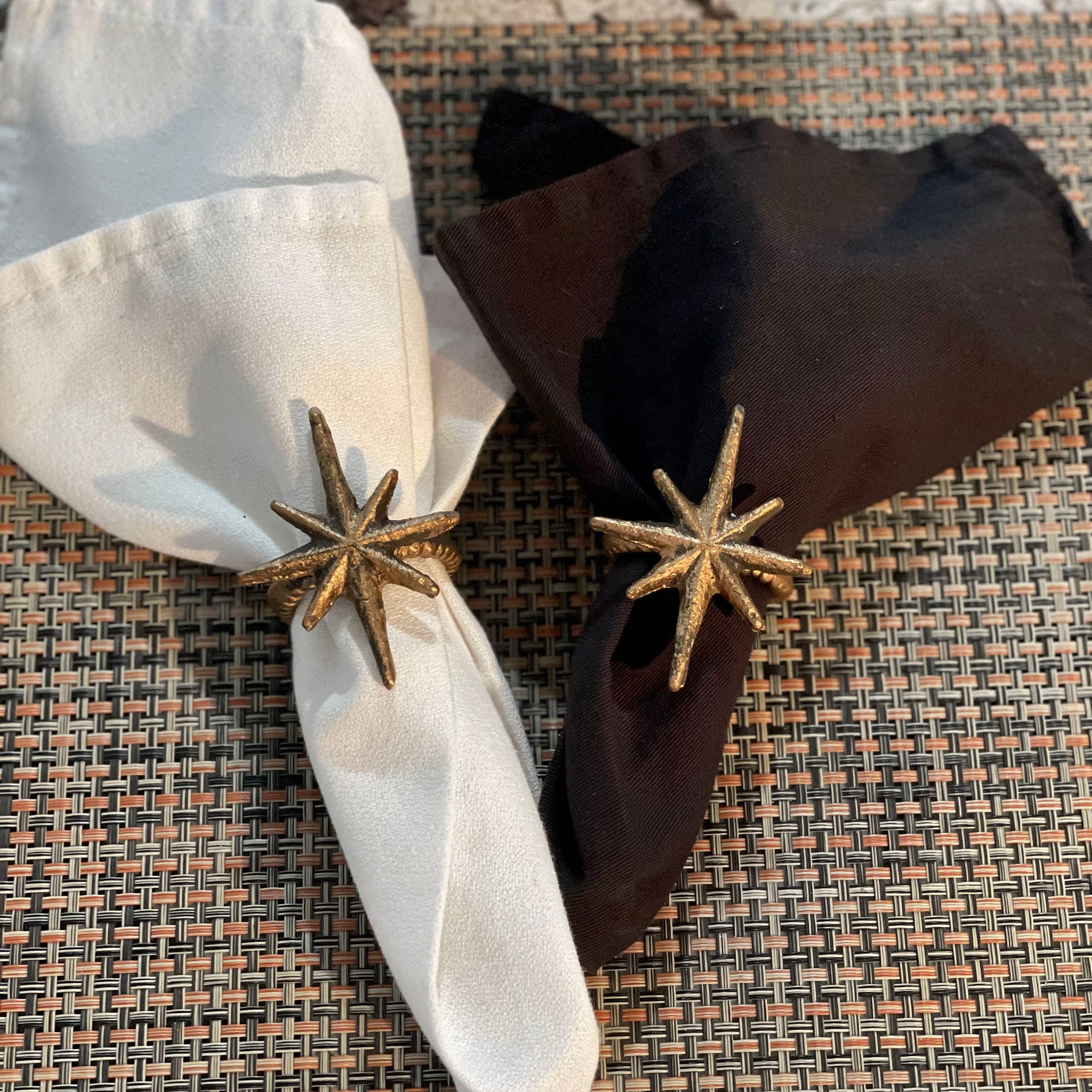 Zeckos - Vente Rond de serviette - Ensemble de 6 serviettes modernes en fonte dorée Starburst du milieu du siècle3