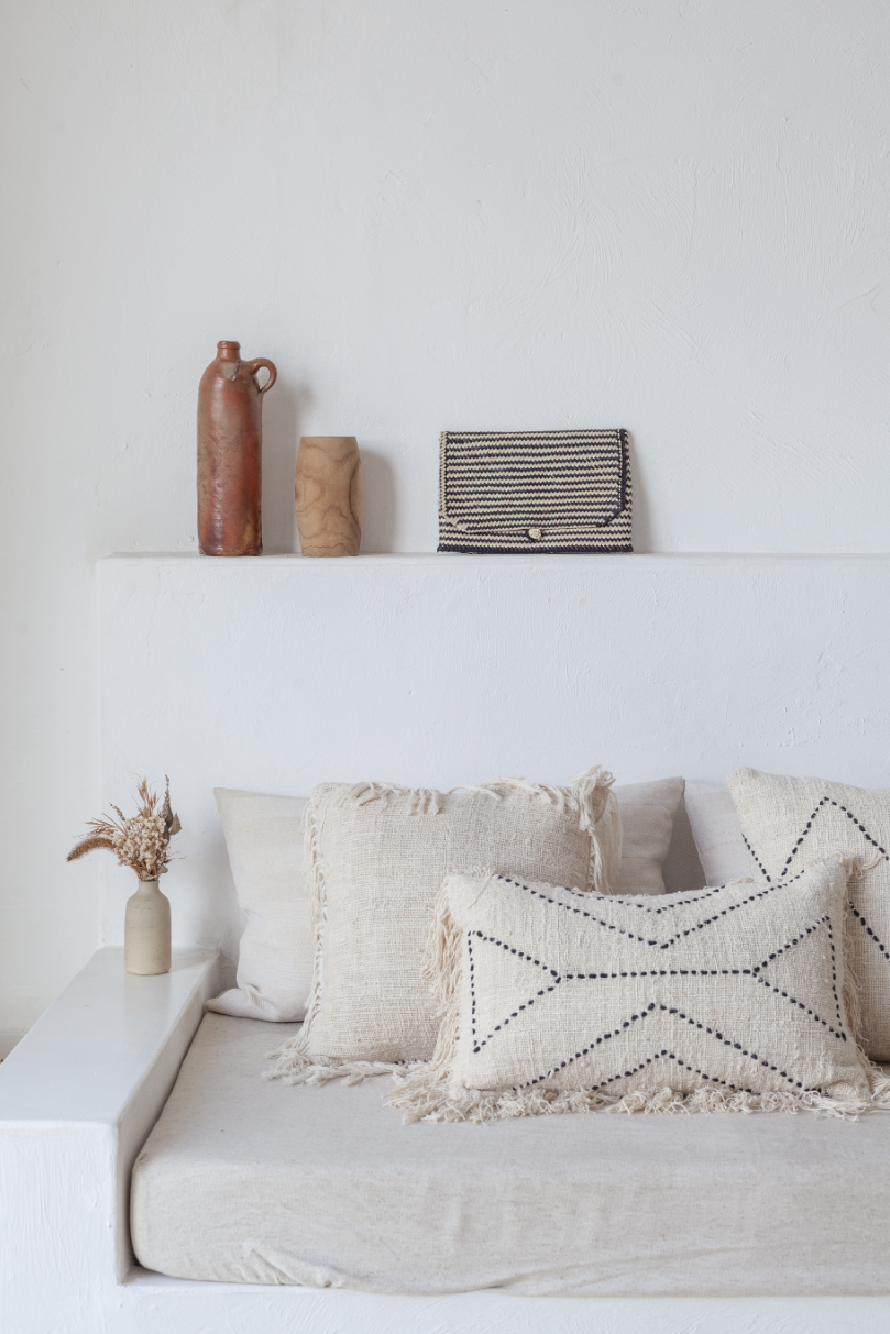 Village Thrive - Wholesale Clutch Bag - Women's - Rattan Clutch in Stripes Motif3