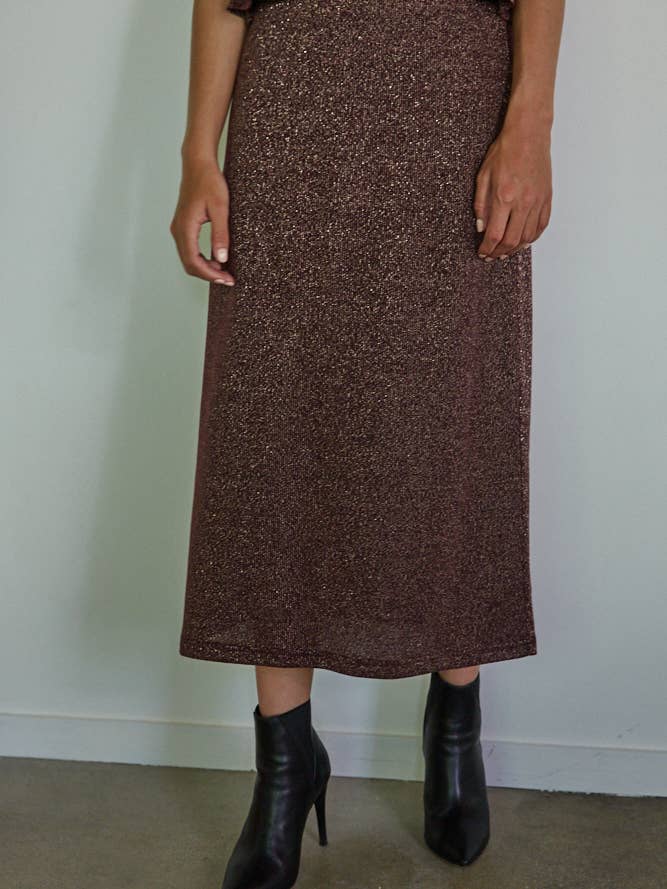 L7677 | Saia Lurex Flare Midi por atacado de By Together