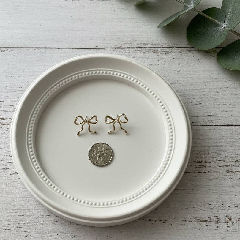 Laurel in Bloom - Wholesale Stud/Post Earrings - Prima Bow Earrings2