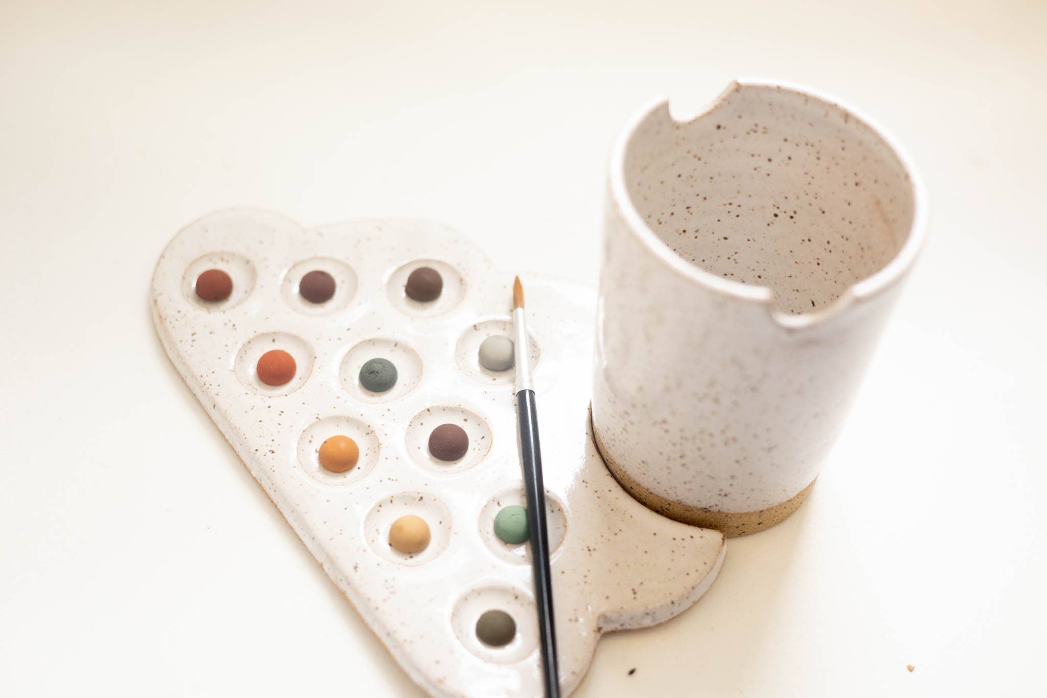 joye made clay - Wholesale Palette/Mixing Tray - ceramic nesting cloud palette and brush cup set6