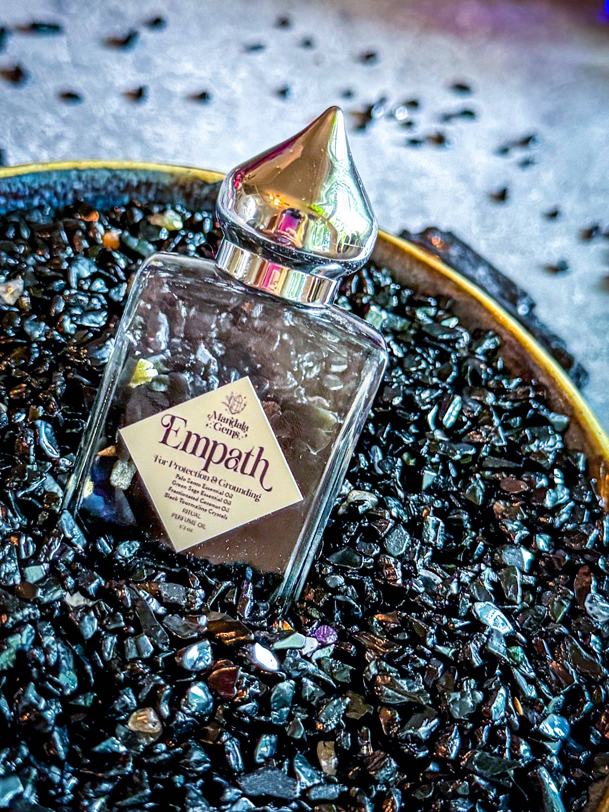 Mandala Gems - Venta al por mayor Aceite de fragancias - Perfume Natural con Cristales de Protección EMPATH Infundido con Turmalina Negra1
