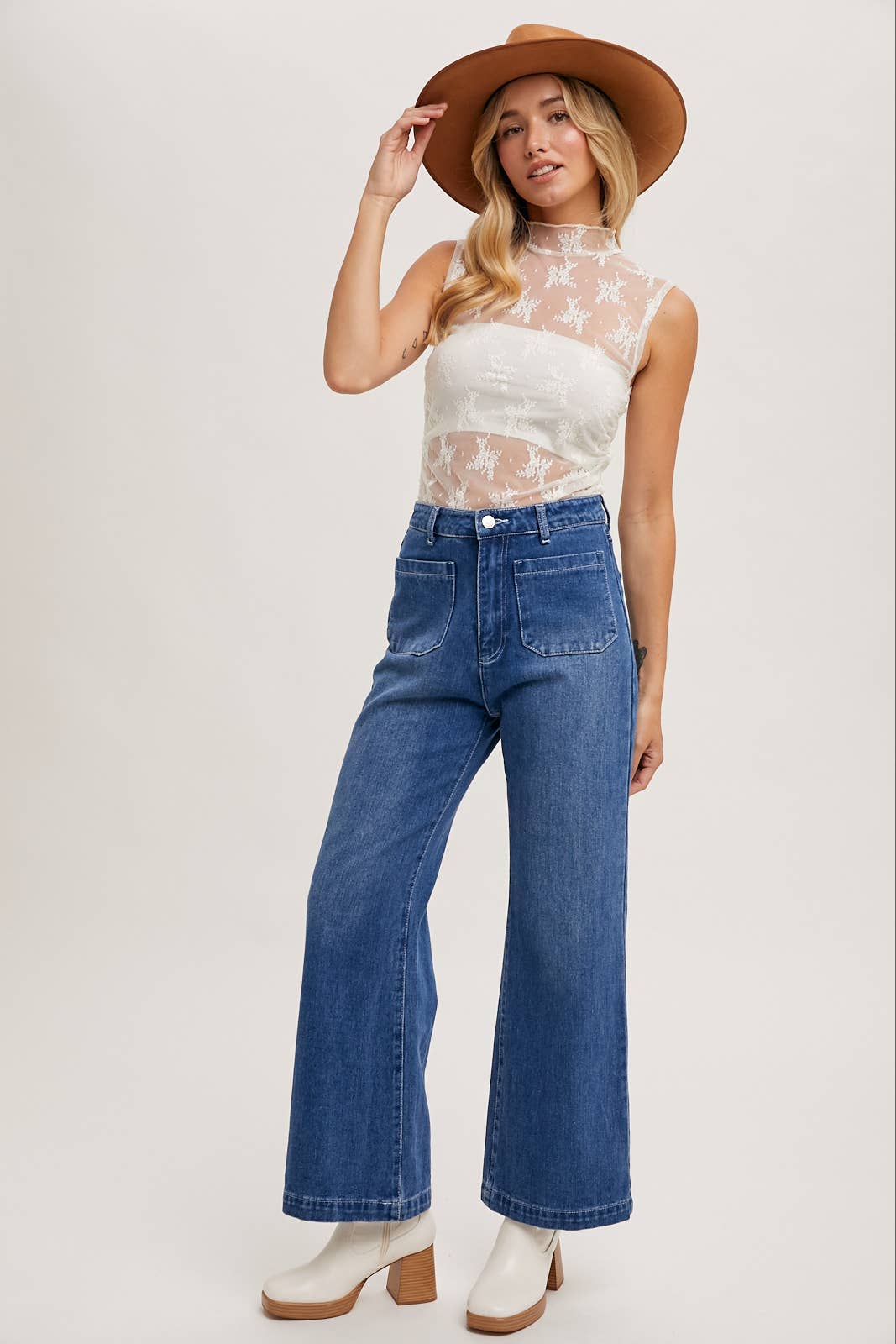Bluivy – Großhandel Jeans – Damen – JEANSJEANS MIT HOHEM BUND UND WEITEM BEIN18