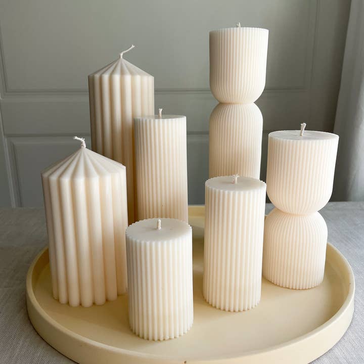 Vit Set med tre pelarljus för wholesale på Faire2